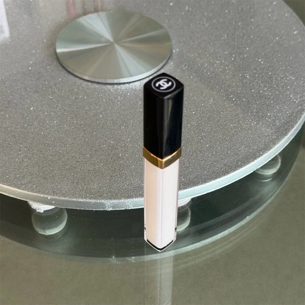 CHANEL rouge coco